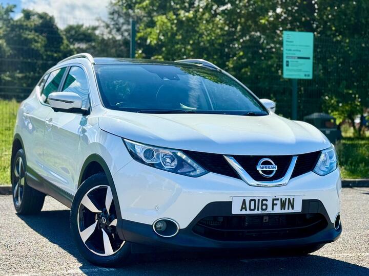 Nissan Qashqai 1.2 DIG-T N-Connecta XTRON 2WD Euro 6 (s/s) 5dr