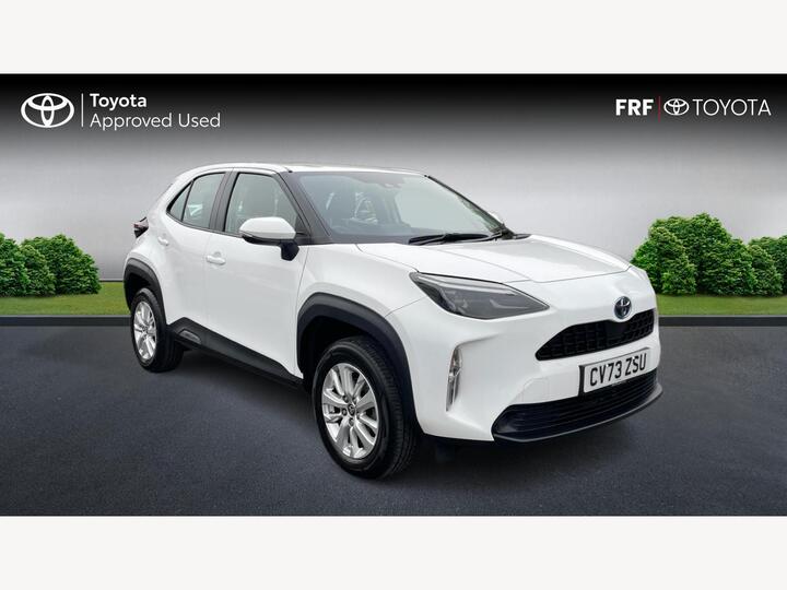 Toyota Yaris Cross 1.5 VVT-h Icon E-CVT Euro 6 (s/s) 5dr Toyota Yaris Cross 1.5 VVT-h Icon E-CVT Euro 6 (s/s) 5dr