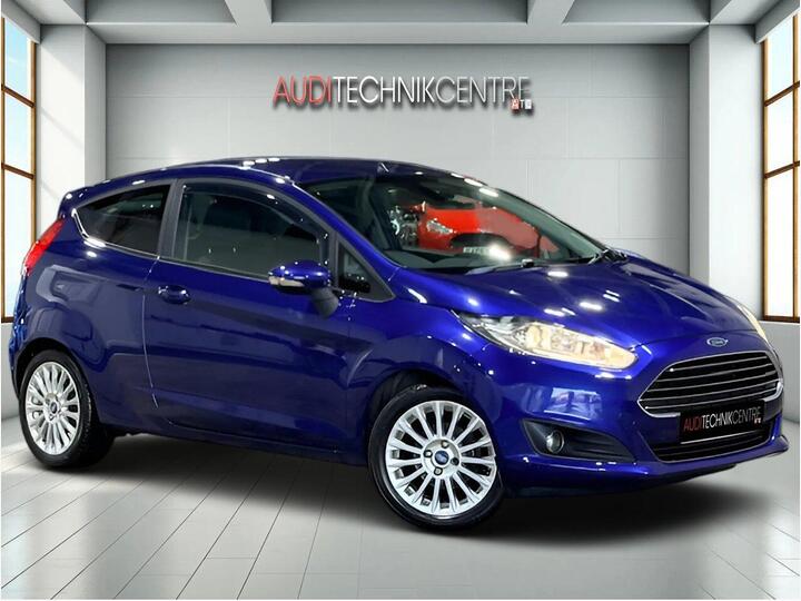 Ford Fiesta 1.0T EcoBoost Titanium Euro 5 (s/s) 3dr