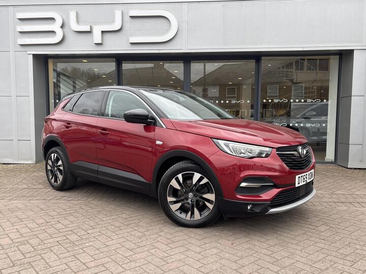 Vauxhall Grandland X 1.2 Turbo SRi Nav Euro 6 (s/s) 5dr