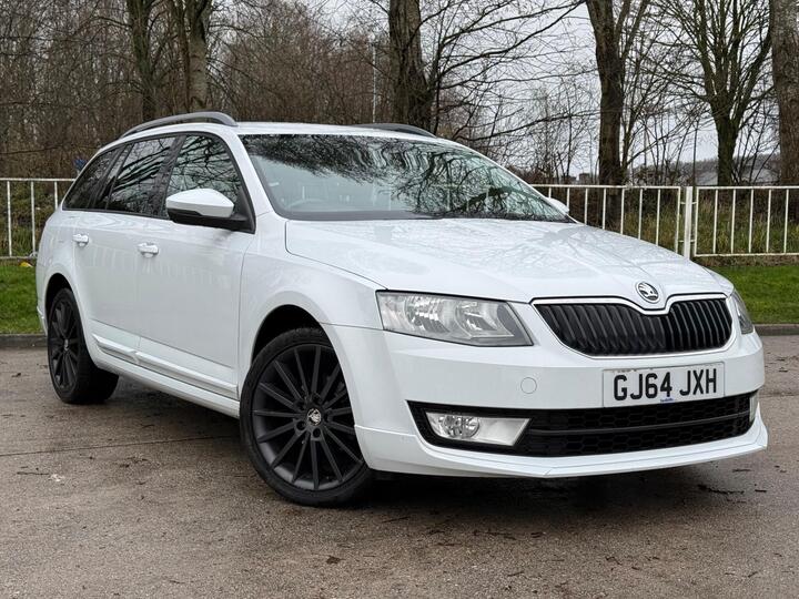 Skoda Octavia 1.6 TDI Black Edition Euro 5 (s/s) 5dr