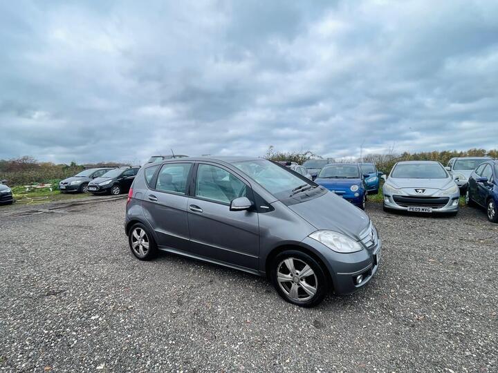 Mercedes-Benz A Class 1.5 A160 Avantgarde SE CVT 5dr