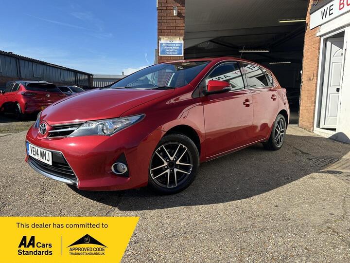 Toyota Auris 1.6 V-Matic Icon Plus Euro 5 5dr