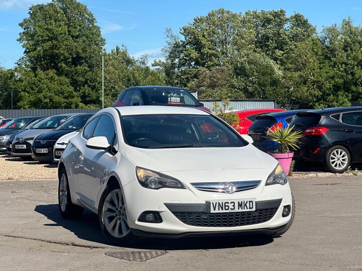 Vauxhall Astra GTC 1.7 CDTi EcoFLEX 109g SRi Euro 5 (s/s) 3dr