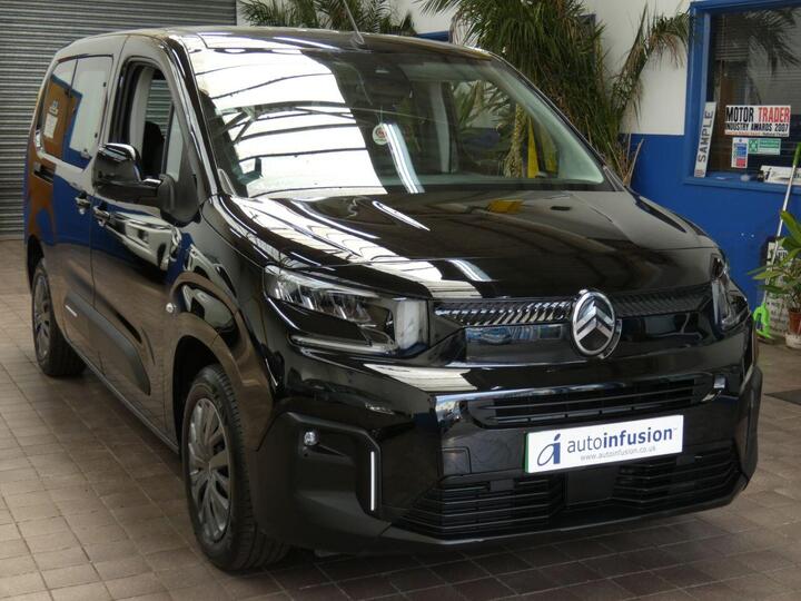 Citroen E-BERLINGO 52kWh PLUS XL Auto 5dr (7.4kW Charger)