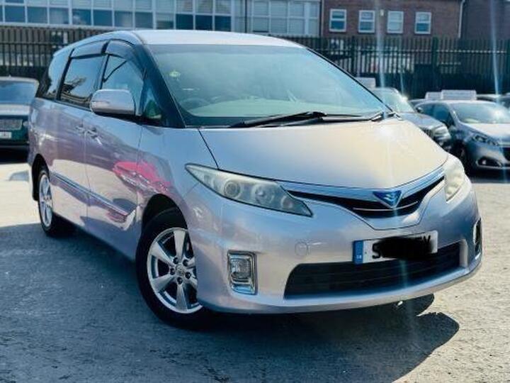 Toyota Estima PETROLE HYBRID ULEZ FREE Toyota Estima PETROLE HYBRID ULEZ FREE