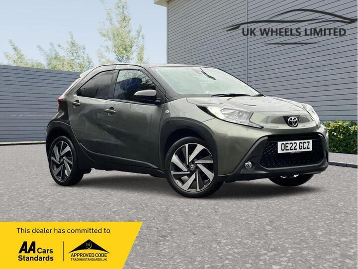 Toyota Aygo X 1.0 VVT-i Edge X-shift Euro 6 (s/s) 5dr Toyota Aygo X 1.0 VVT-i Edge X-shift Euro 6 (s/s) 5dr