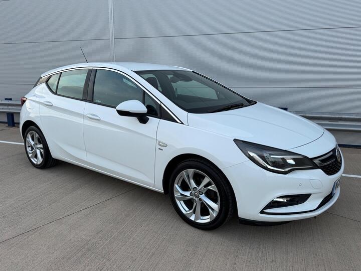 Vauxhall Astra 1.4i SRi Euro 6 5dr