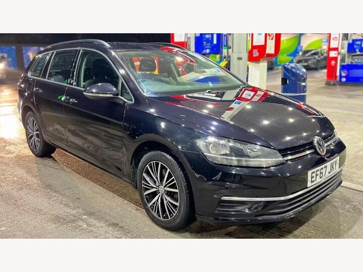 Volkswagen Golf 1.6 TDI BlueMotion Tech SE Nav Euro 6 (s/s) 5dr