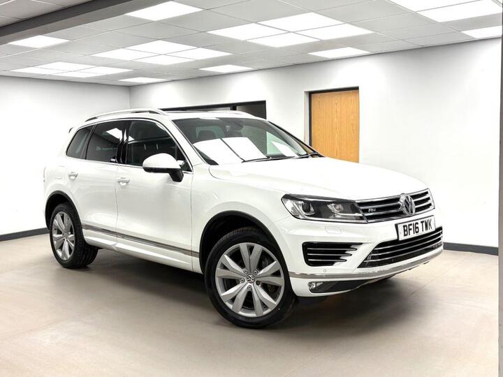 Volkswagen TOUAREG 3.0 TDI V6 BlueMotion Tech R-Line Tiptronic 4WD Euro 6 (s/s) 5dr