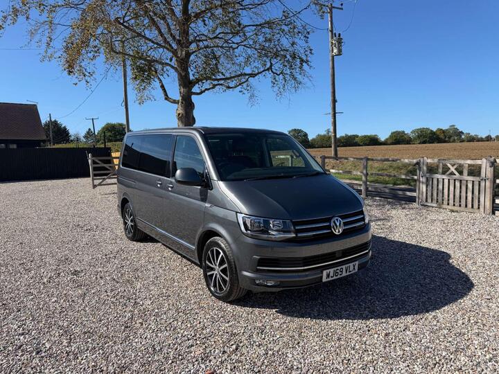 Volkswagen CARAVELLE 2.0 TDI BlueMotion Tech Executive DSG Euro 6 (s/s) 5dr