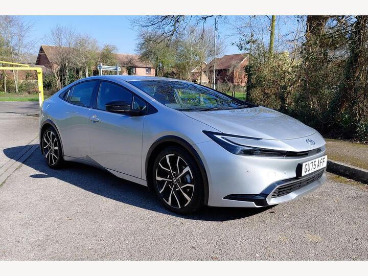 Toyota Prius 2.0 13.6kWh Excel CVT Euro 6 (s/s) 5dr