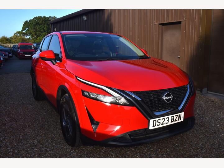 Nissan Qashqai 1.3 DIG-T MHEV Acenta Premium XTRON Euro 6 (s/s) 5dr