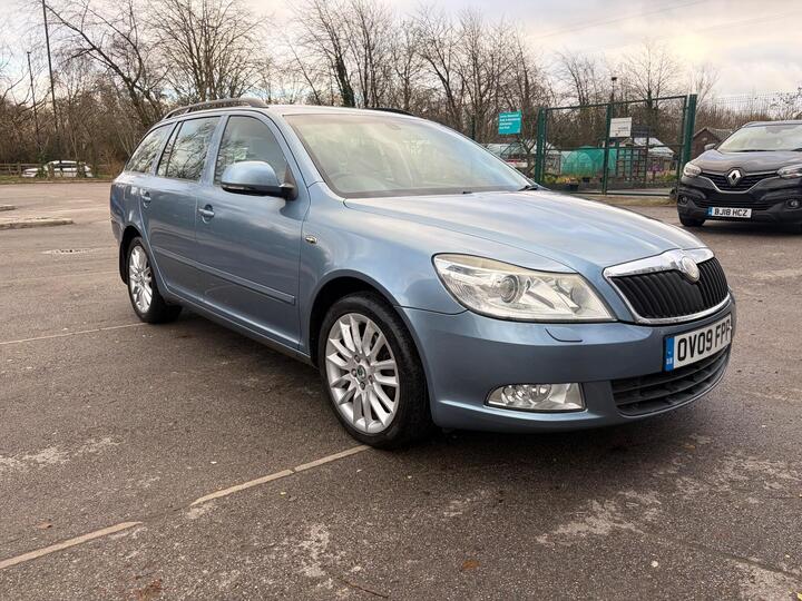 Skoda Octavia 2.0 TDI Laurin & Klement DSG Euro 4 5dr Skoda Octavia 2.0 TDI Laurin & Klement DSG Euro 4 5dr