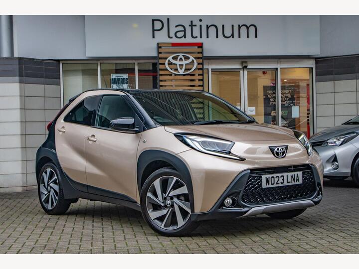 Toyota Aygo X 1.0 VVT-i Exclusive Euro 6 (s/s) 5dr
