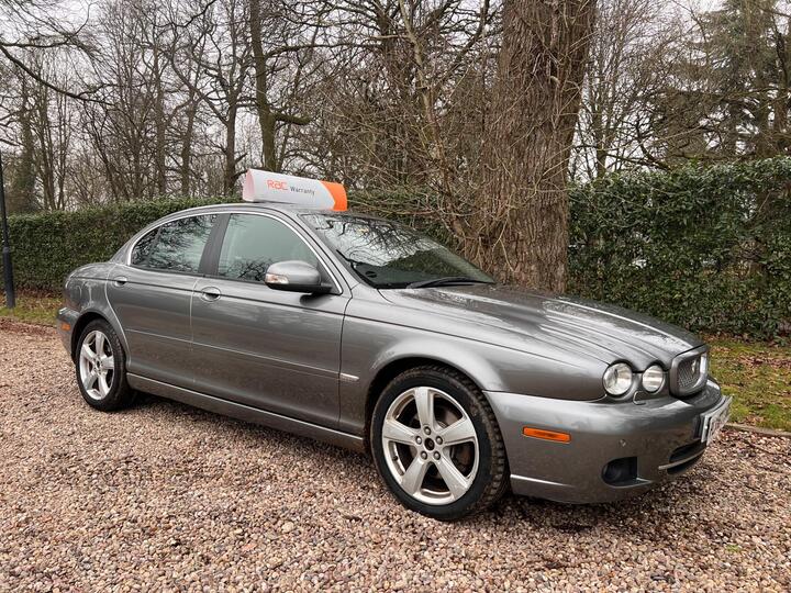 Jaguar X-Type 2.2D DPF SE 4dr