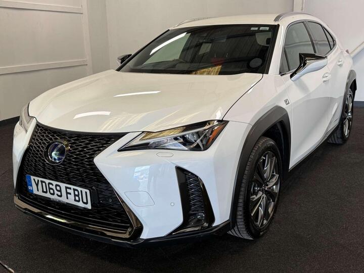 Lexus UX 2.0 250h F Sport E-CVT Euro 6 (s/s) 5dr