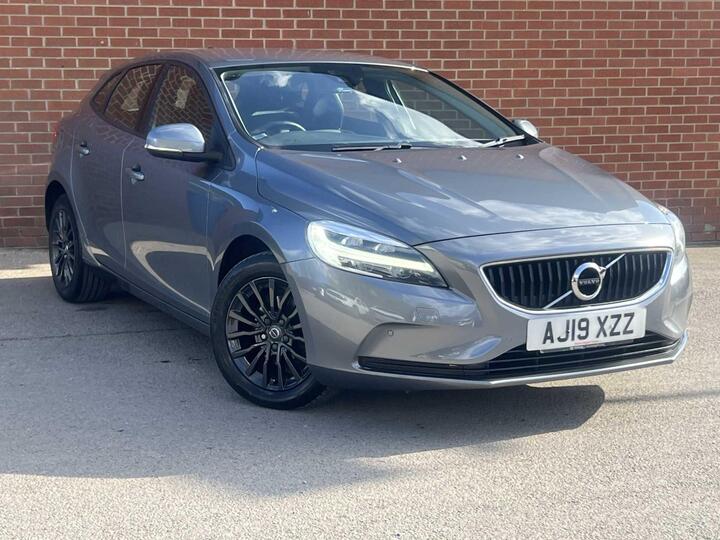 Volvo V40 2.0 D2 Momentum Nav Plus Euro 6 (s/s) 5dr