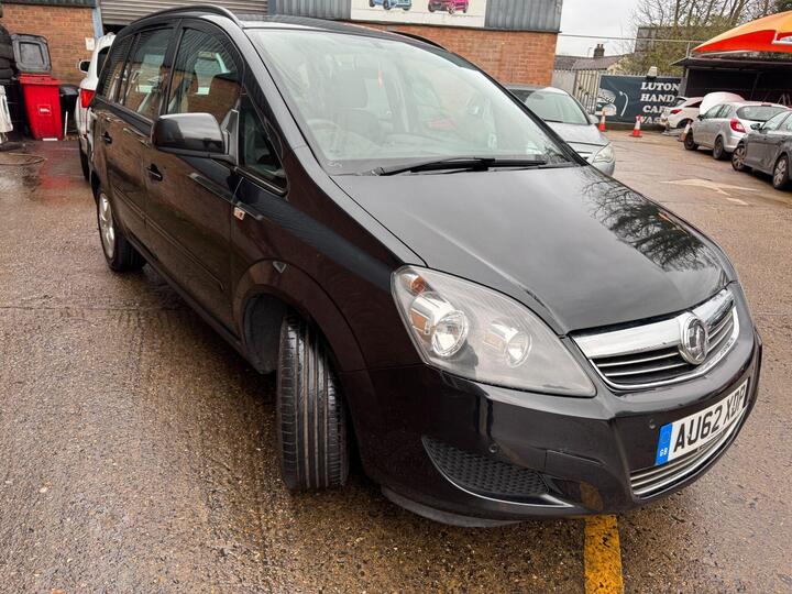 Vauxhall Zafira 1.6 16V Exclusiv Euro 5 5dr (SNav)