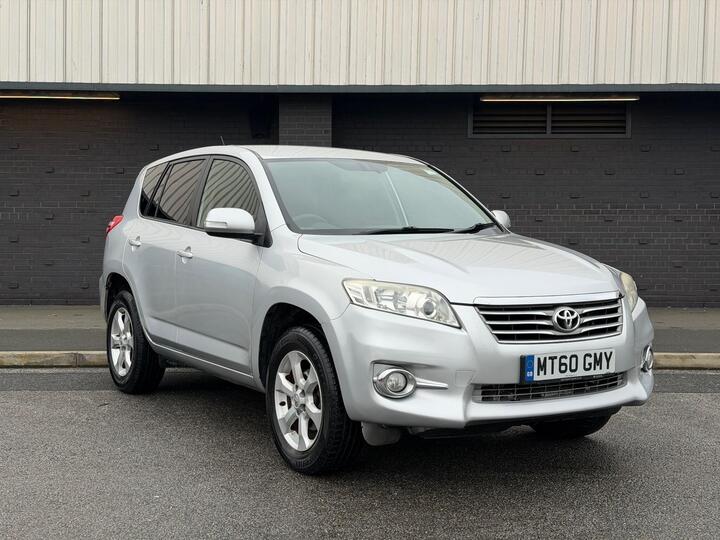 Toyota RAV4 2.0 V-Matic XT-R Multidrive S 4WD Euro 5 5dr