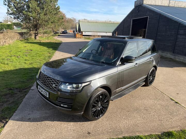 Land Rover Range Rover 4.4 SD V8 Autobiography Auto 4WD Euro 5 5dr Land Rover Range Rover 4.4 SD V8 Autobiography Auto 4WD Euro 5 5dr