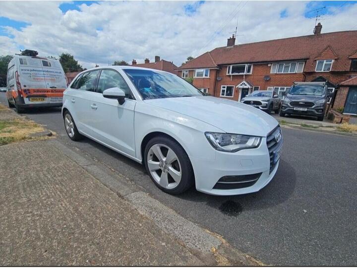 Audi A3 2.0 TDI Sport Sportback S Tronic Euro 6 (s/s) 5dr (Nav)