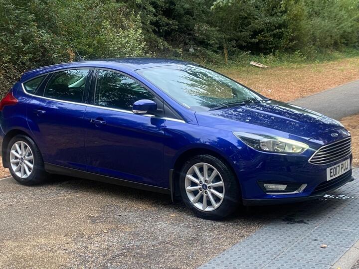 Ford Focus 1.0T EcoBoost Titanium Euro 6 (s/s) 5dr