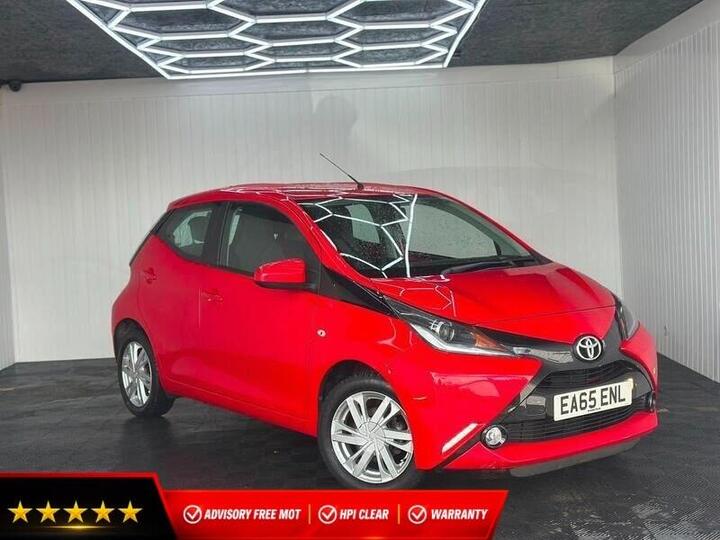 Toyota AYGO 1.0 VVT-i X-pression X-wave Euro 5 5dr Euro 5