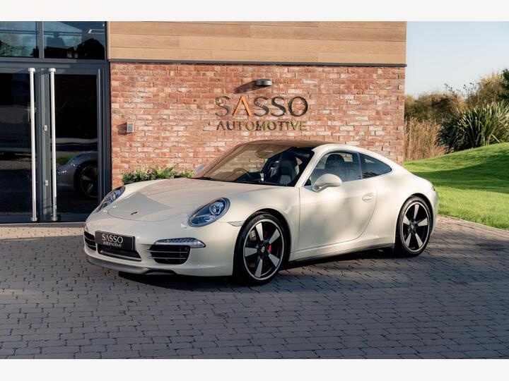 Porsche 911 3.8 991 50th Anniversary Edition PDK Euro 5 (s/s) 2dr Porsche 911 3.8 991 50th Anniversary Edition PDK Euro 5 (s/s) 2dr