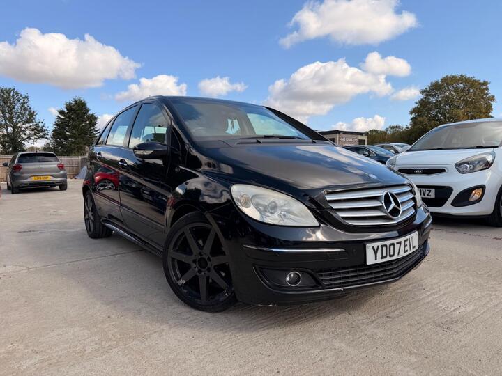 Mercedes-Benz B Class 2.0 B180 SE CVT 5dr
