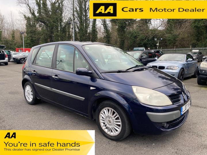 Renault Scenic 1.6 VVT Privilege 5dr