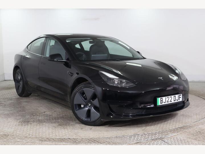 Tesla Model 3 Standard Range Plus Auto RWD 4dr