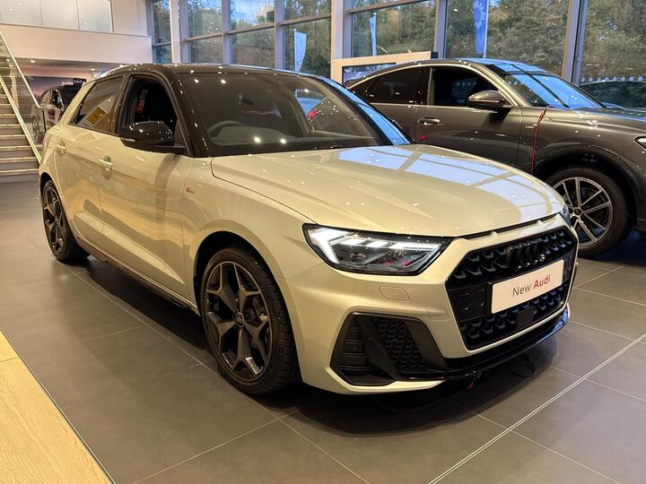 Audi A1 1.0 TFSI 30 Black Edition Sportback S Tronic Euro 6 (s/s) 5dr