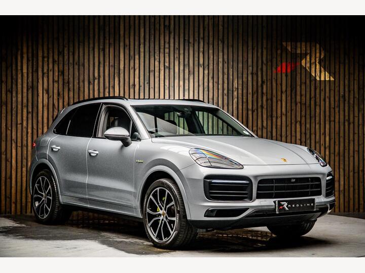 Porsche Cayenne 3.0 V6 E-Hybrid 17.9kWh TiptronicS 4WD Euro 6 (s/s) 5dr (3.6kW Charger)