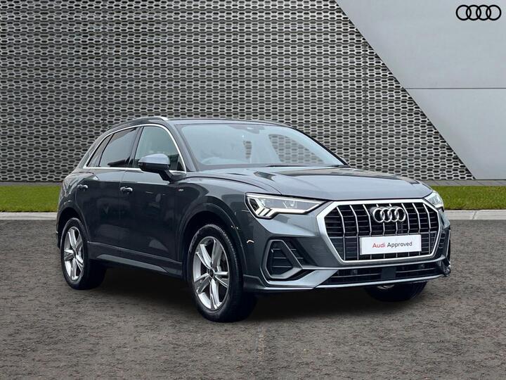 Audi Q3 1.5 TFSI CoD 35 S Line S Tronic Euro 6 (s/s) 5dr