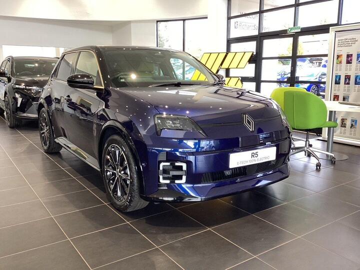 Renault 5 E-Tech Electric Urban Range 40kWh Iconic Five Auto 5dr