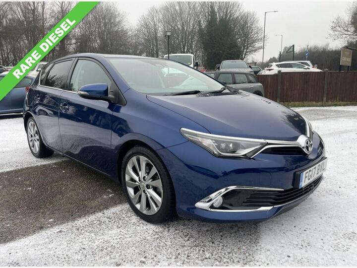 Toyota AURIS 1.6 D-4D Excel Euro 6 (s/s) 5dr (Safety Sense)