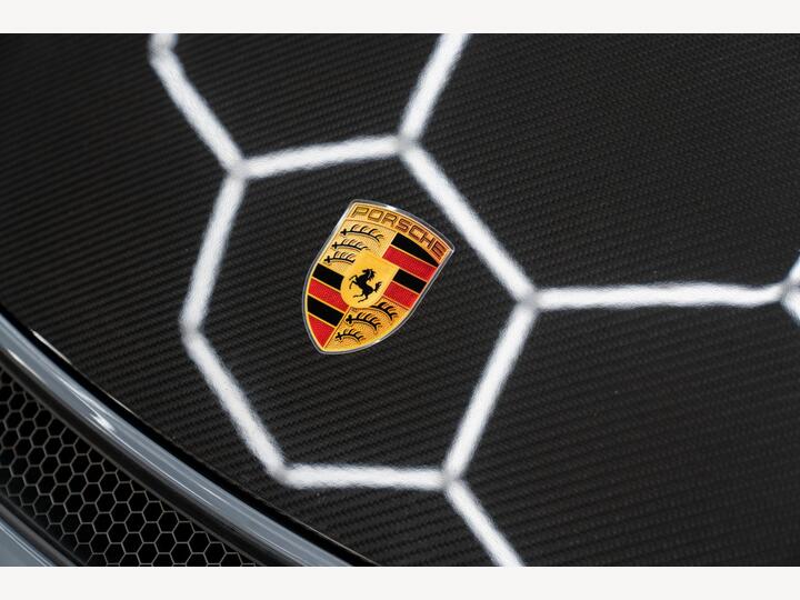 Porsche 718 Cayman 4.0 GT4 RS PDK Euro 6 (s/s) 2dr