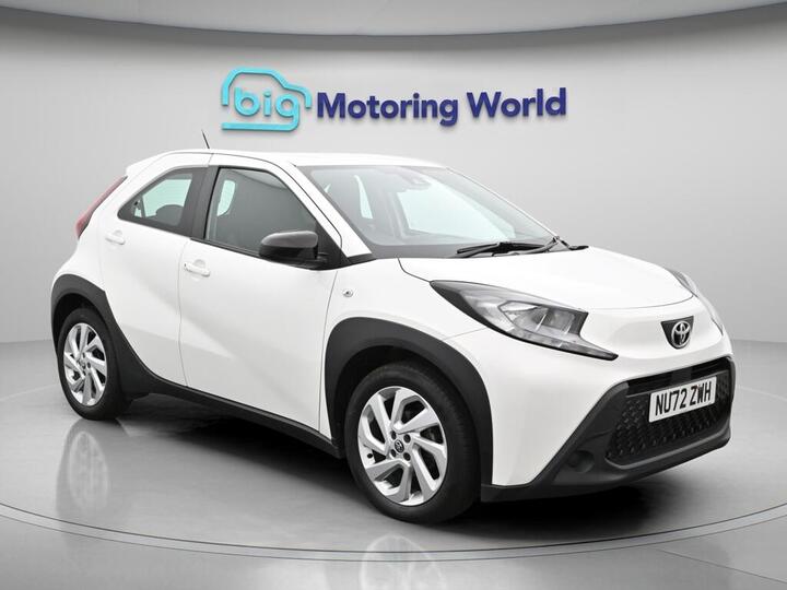 Toyota Aygo X 1.0 VVT-i Pure Euro 6 (s/s) 5dr