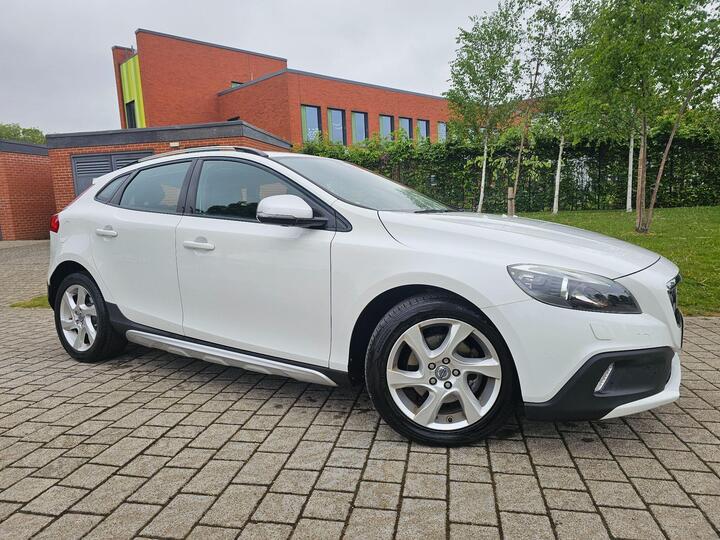 Volvo V40 Cross Country 1.6 D2 Lux Euro 5 (s/s) 5dr