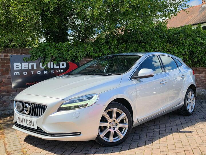 Volvo V40 2.0 D2 Inscription Euro 6 (s/s) 5dr