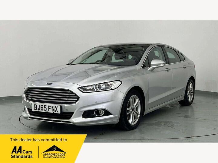 Ford Mondeo 2.0 TDCi Titanium Euro 6 (s/s) 5dr