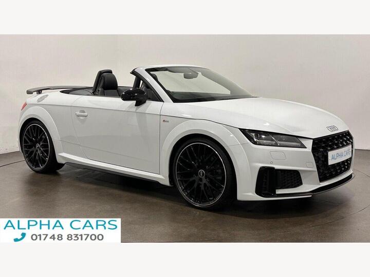 Audi TT 2.0 TFSI 40 Black Edition Roadster S Tronic Euro 6 (s/s) 2dr