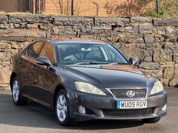 Lexus IS 2.2 220TD SE 4dr