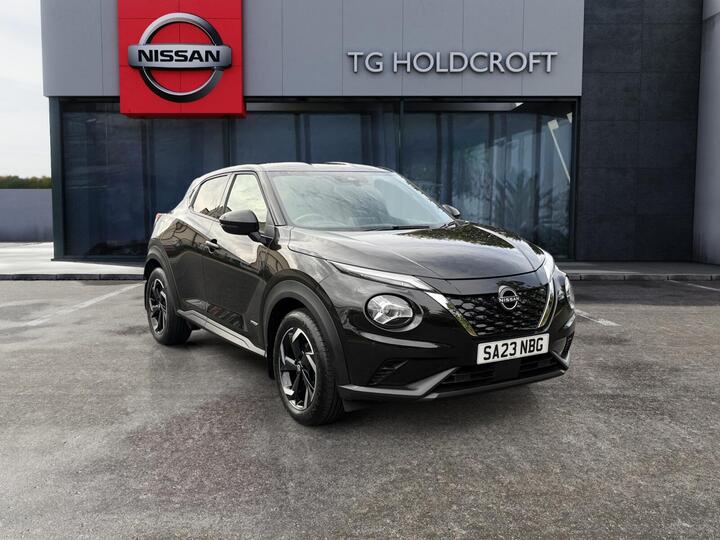 Nissan Juke 1.6 N-Connecta Auto Euro 6 5dr