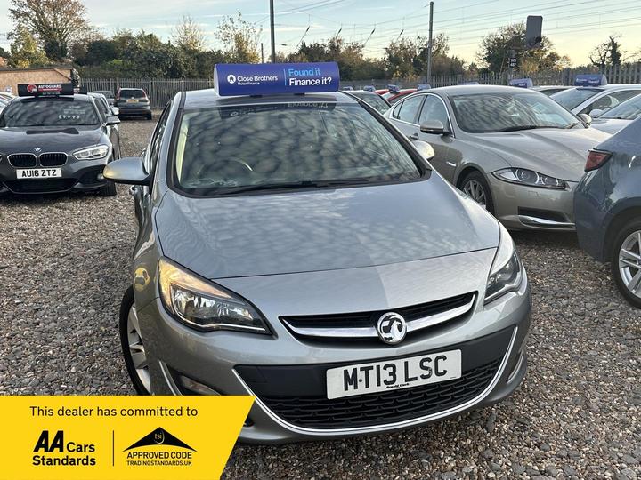 Vauxhall Astra 2.0 CDTi EcoFLEX SRi Euro 5 (s/s) 5dr