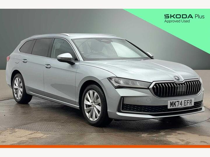 Skoda Superb 1.5 TSI IV 25.7kWh SE Technology DSG Euro 6 (s/s) 5dr Skoda Superb 1.5 TSI IV 25.7kWh SE Technology DSG Euro 6 (s/s) 5dr