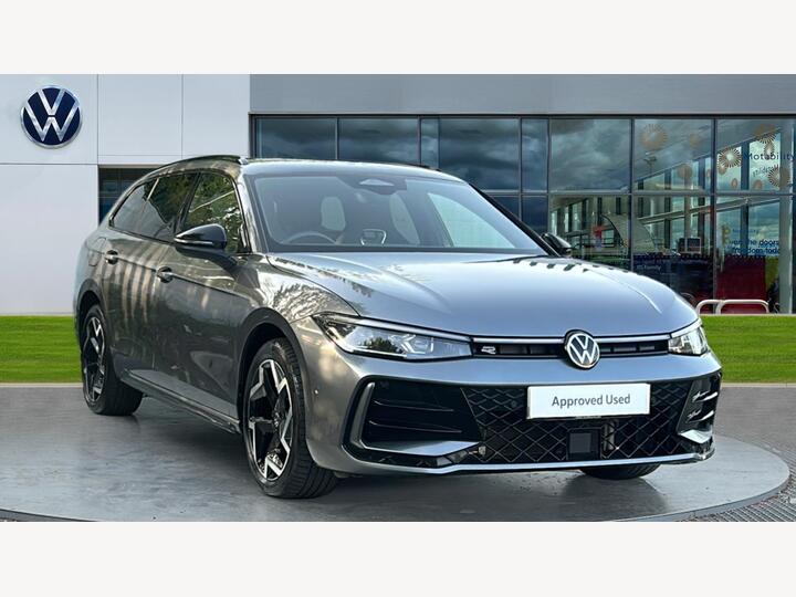 Volkswagen Passat 1.5 TSI EHybrid 19.7kWh R-Line DSG Euro 6 (s/s) 5dr
