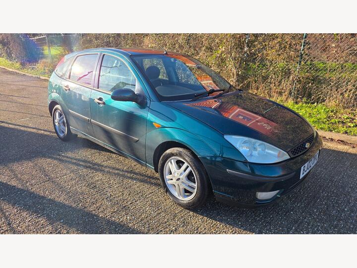 Ford Focus 1.6i 16v Zetec 5dr