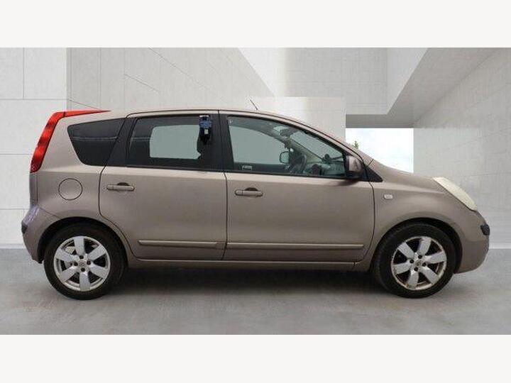 Nissan Note 1.6 16v SVE 5dr